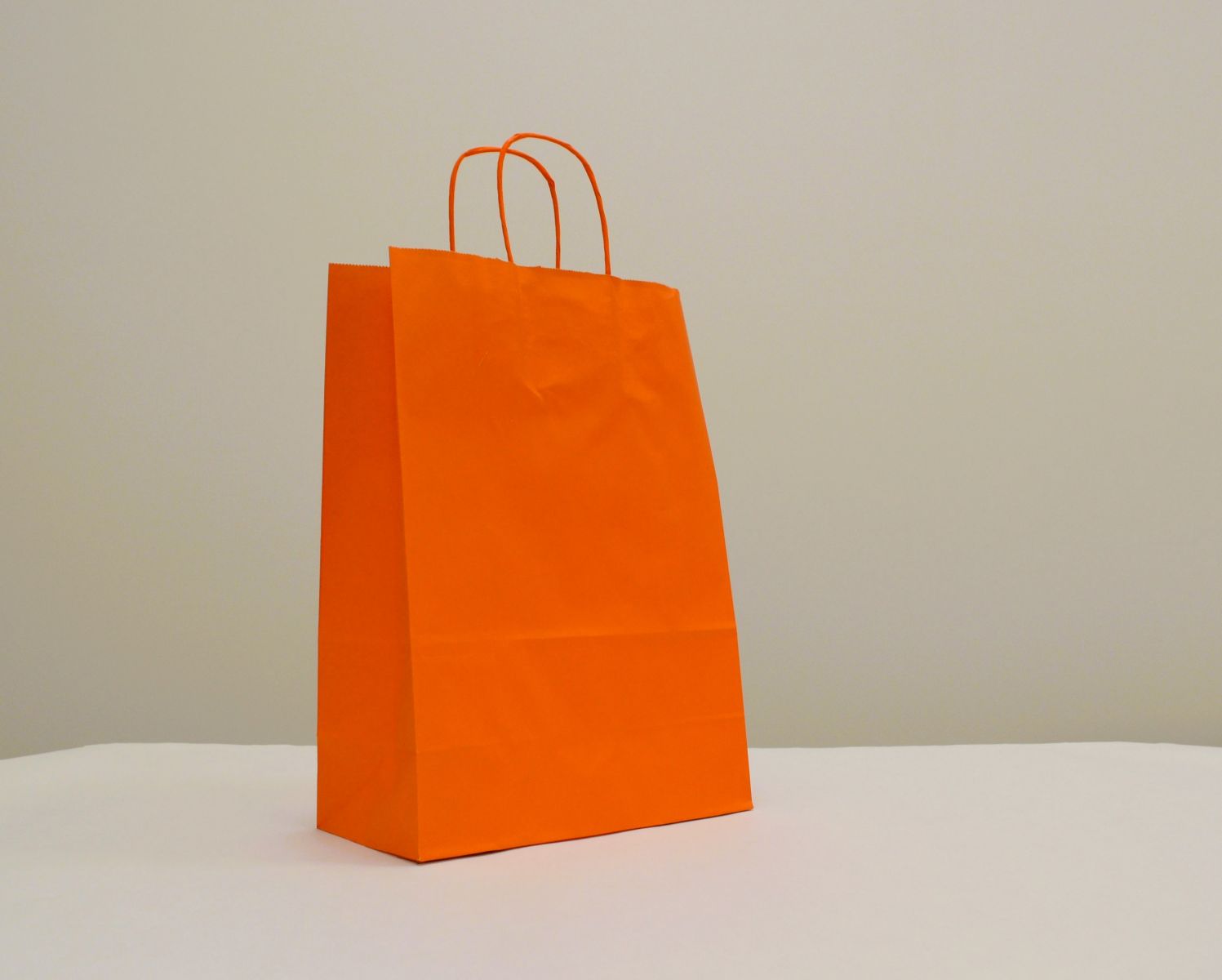 Sodrottfüles papírtáska 26x35+12 cm narancssárga